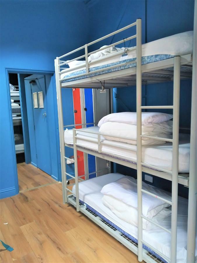 The Phoenix Hostel Paddington London Exterior photo